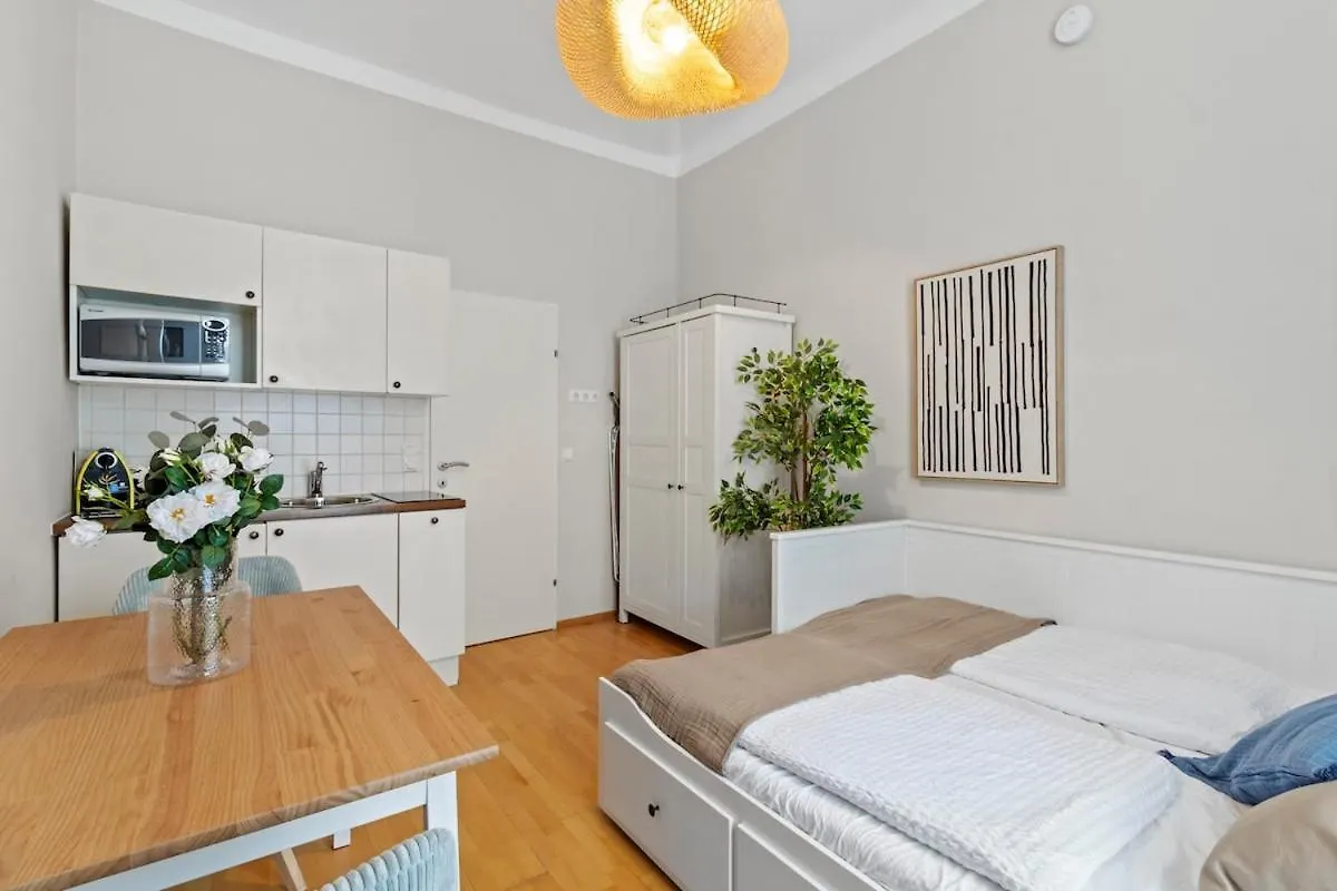 Apartment Augarten Suites I 5 Min To Metro I 10 Min To City Vienna Austria