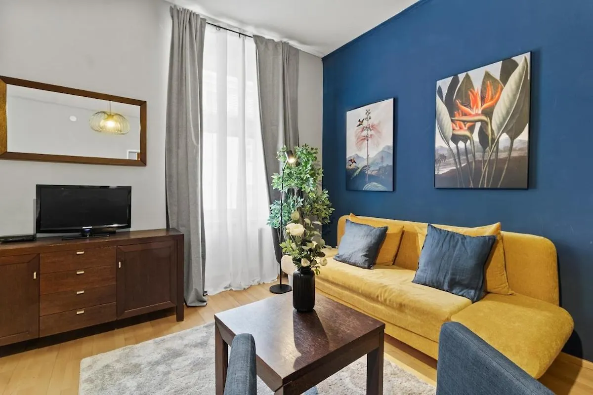 Apartment Augarten Suites I 5 Min To Metro I 10 Min To City Vienna