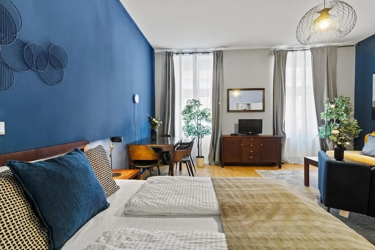 Augarten Suites I 5 Min To Metro I 10 Min To City Vienna 0*,