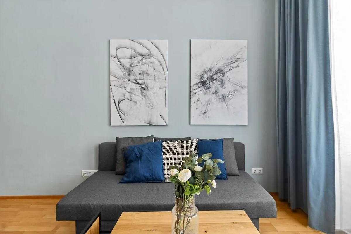 Apartment Augarten Suites I 5 Min To Metro I 10 Min To City Vienna