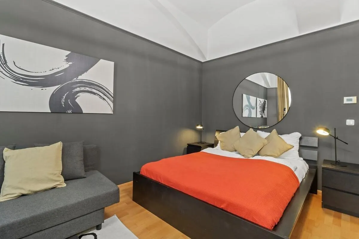 Apartment Augarten Suites I 5 Min To Metro I 10 Min To City Vienna