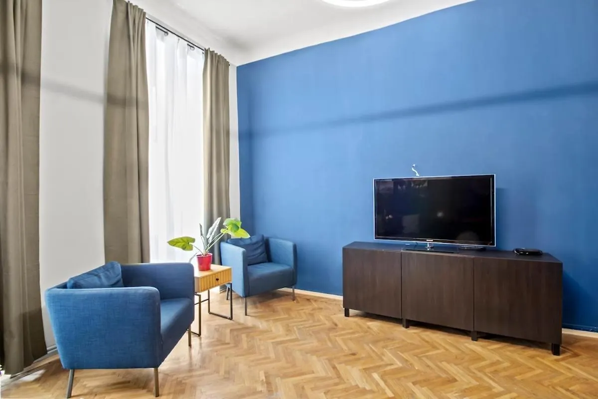 Augarten Suites I 5 Min To Metro I 10 Min To City Vienna Apartment