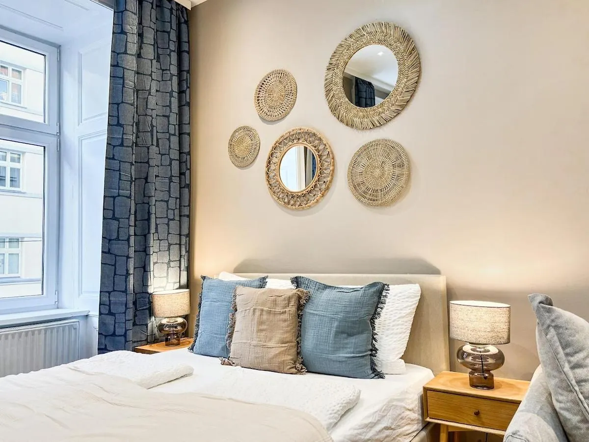 Augarten Suites I 5 Min To Metro I 10 Min To City Vienna 0*,